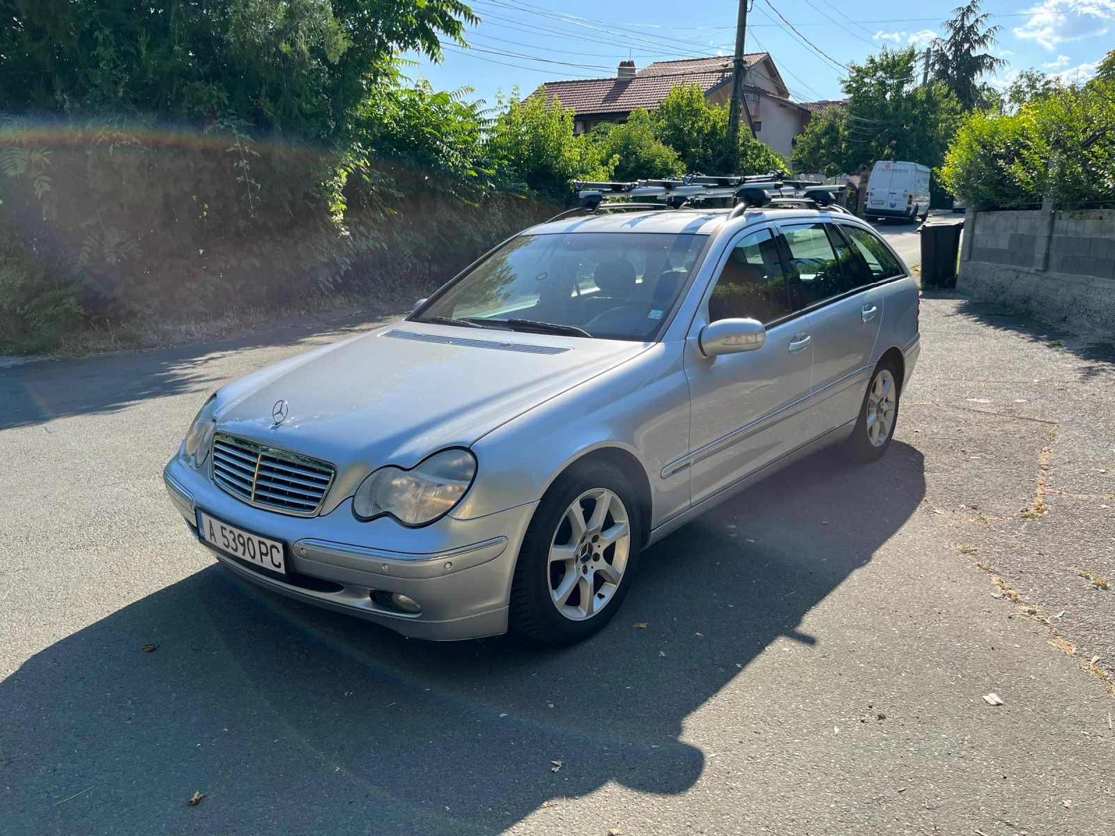 Mercedes-Benz C 220 143kc, снимка 2 - Автомобили и джипове - 55091543