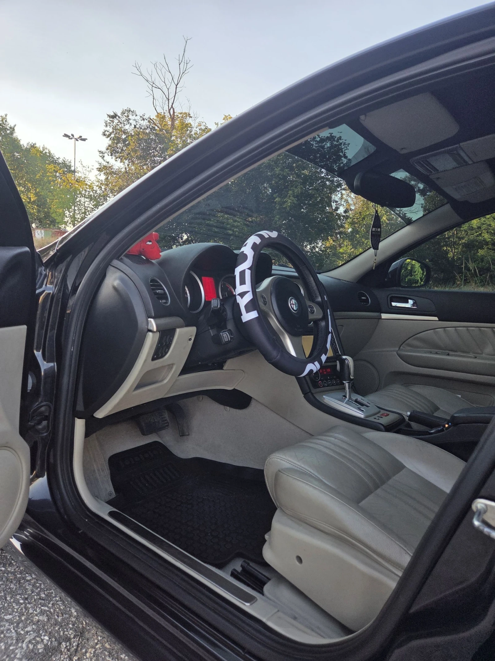 Alfa Romeo 159 sportwagon, снимка 13 - Автомобили и джипове - 55156888