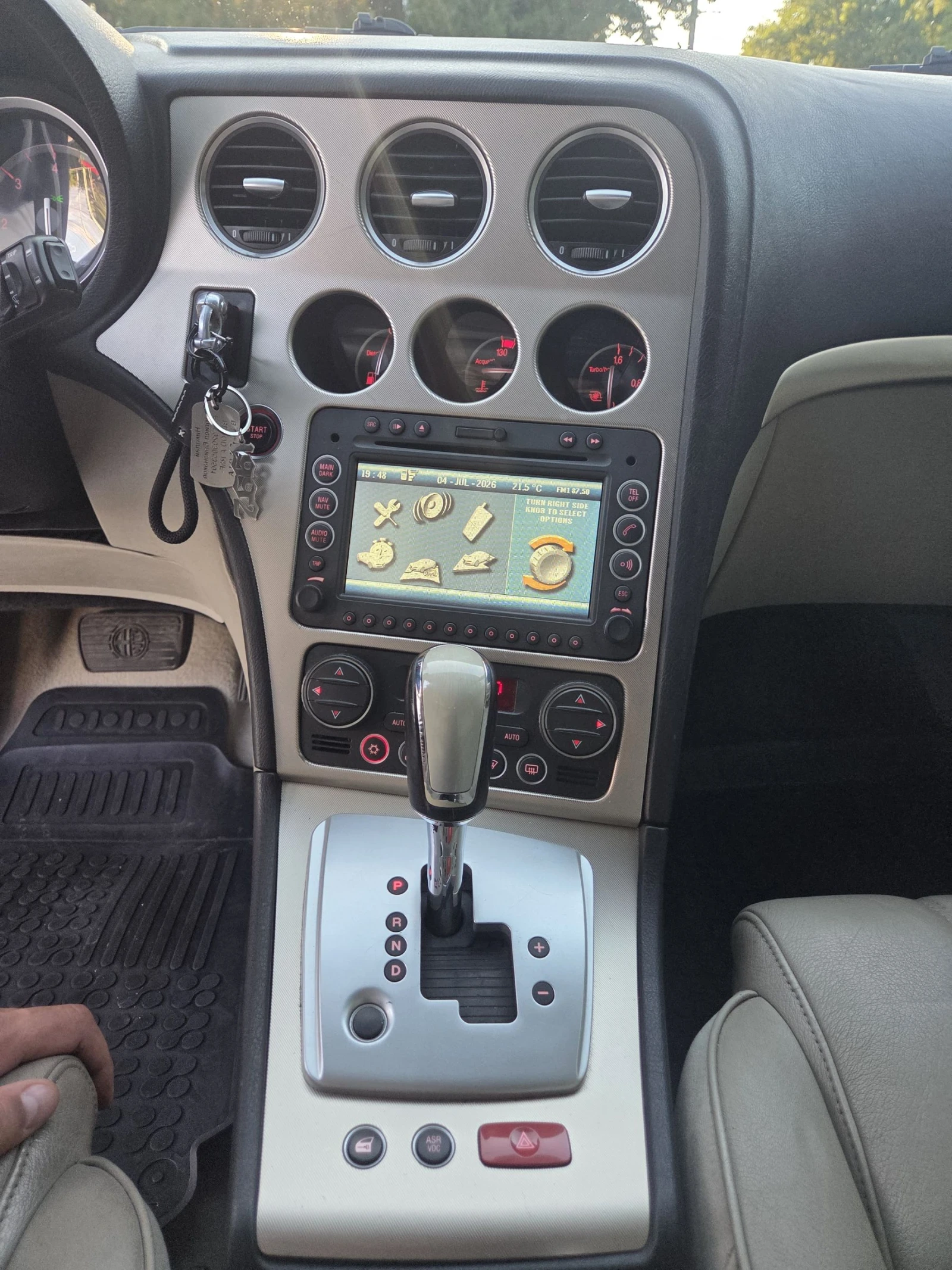 Alfa Romeo 159 sportwagon, снимка 15 - Автомобили и джипове - 55156888