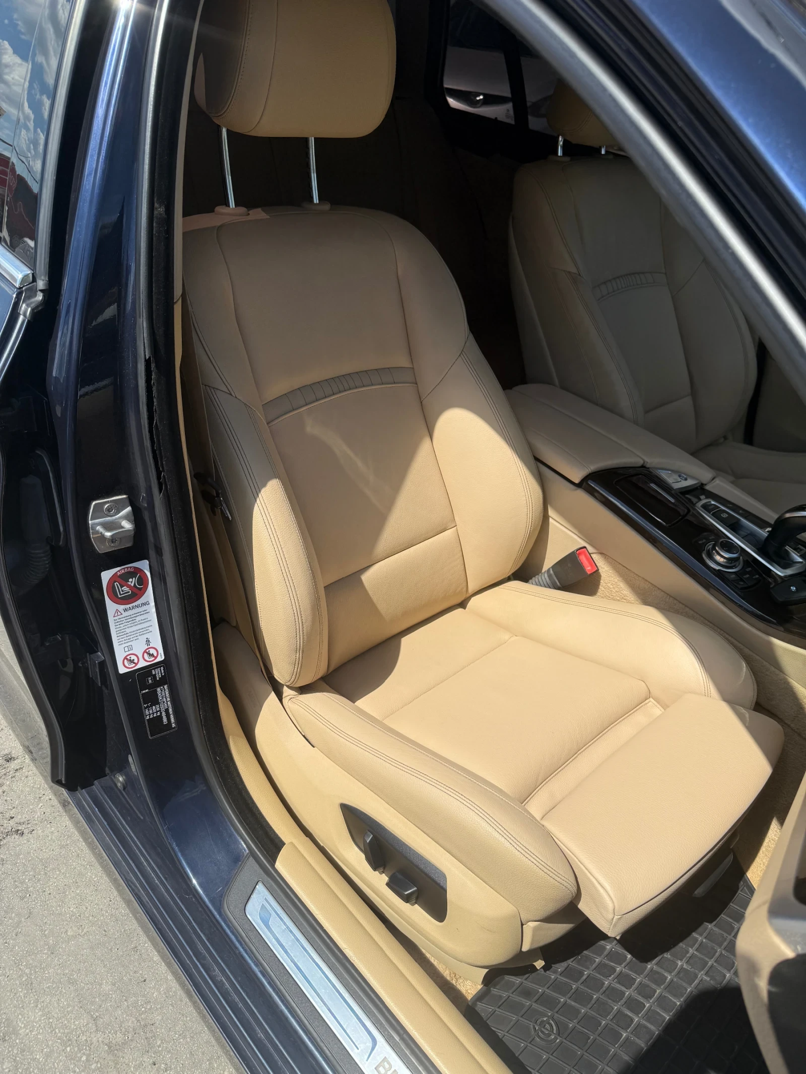 BMW 530 D XDRIVE FACELIFT LUXURY , снимка 10 - Автомобили и джипове - 55841076