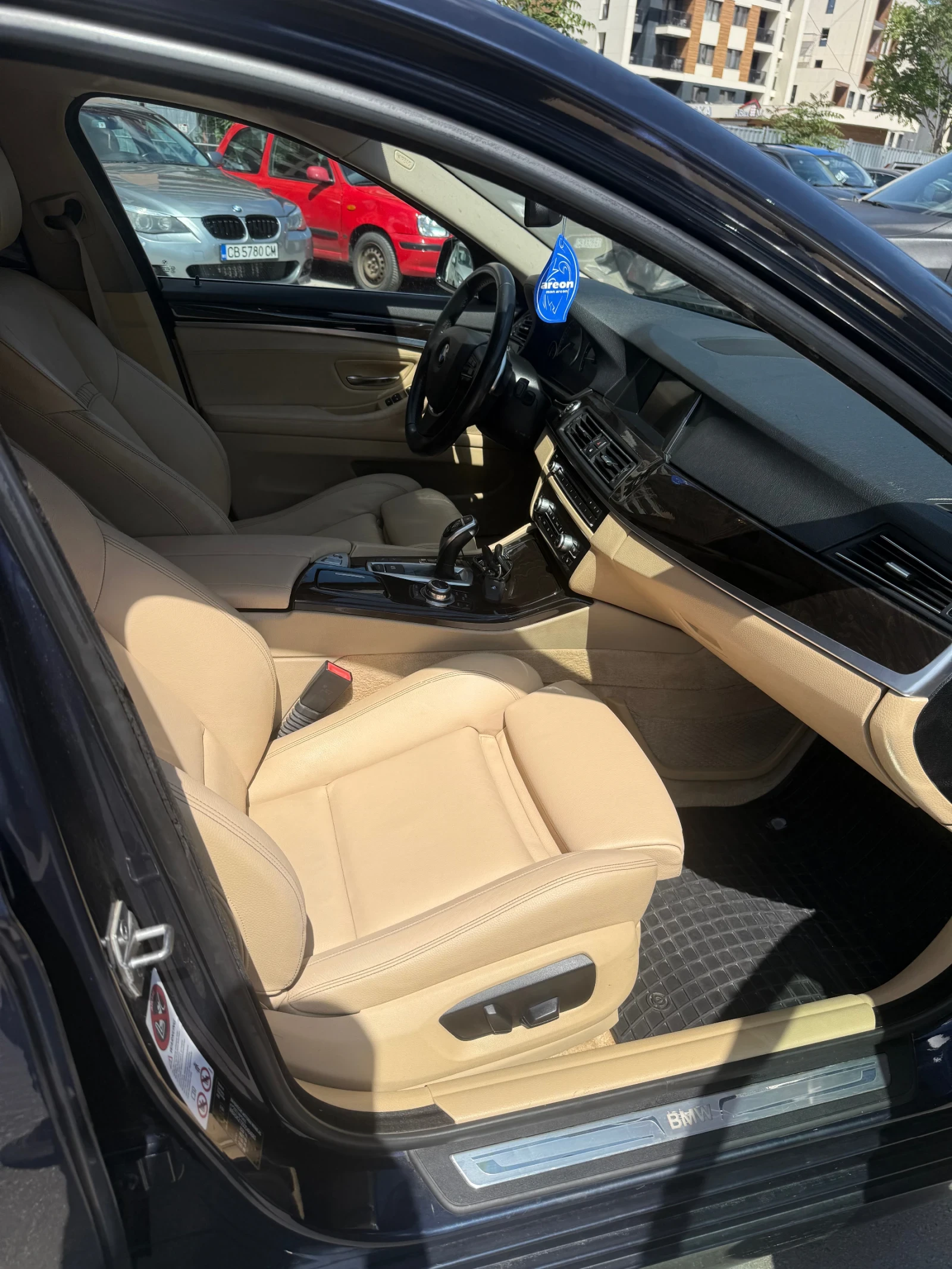 BMW 530 D XDRIVE FACELIFT LUXURY , снимка 9 - Автомобили и джипове - 55841076