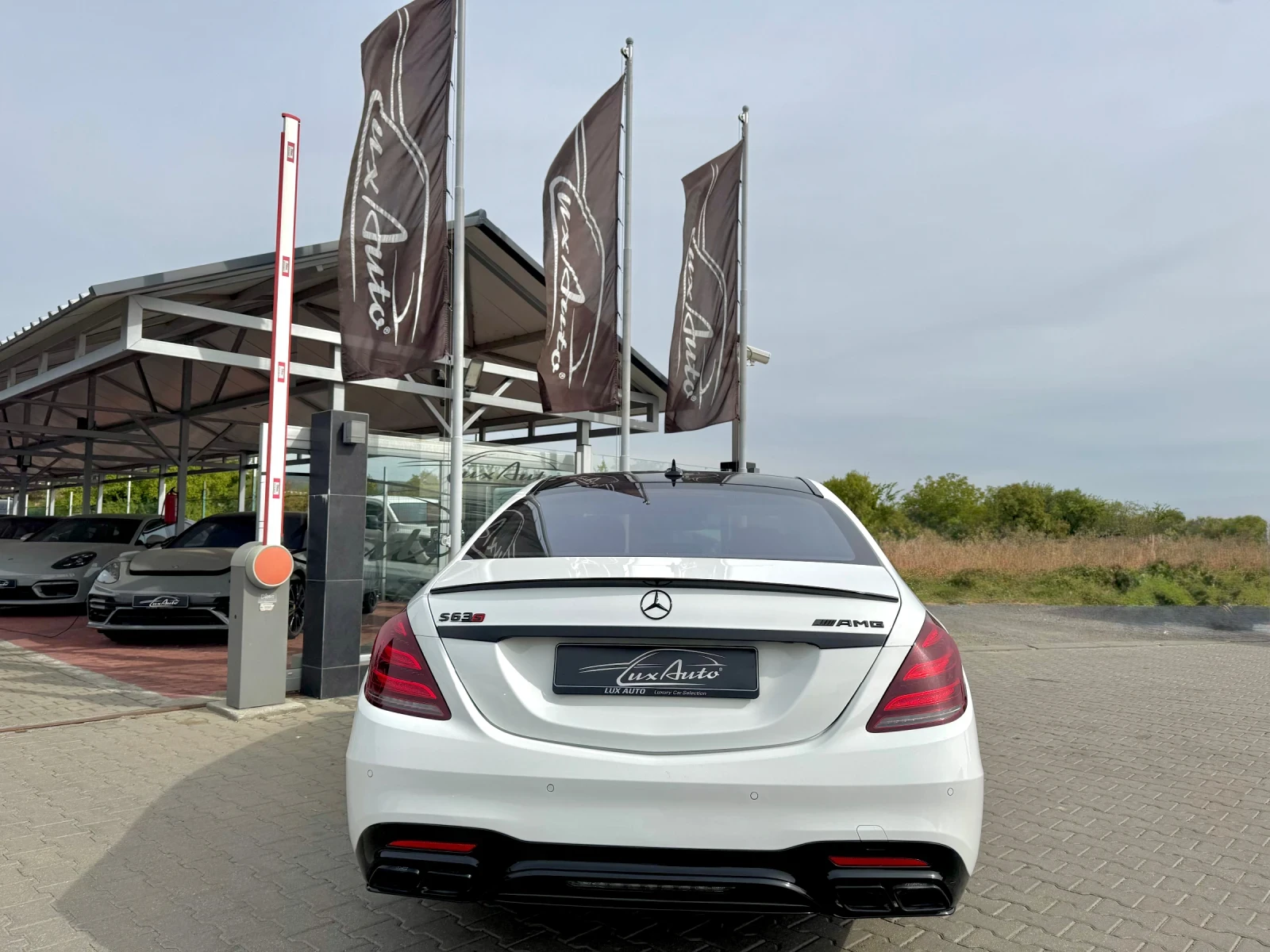 Mercedes-Benz S 500 4MAT#AMG#FACE#LONG#DESIGNO#ALCANTARA#FULL, снимка 4 - Автомобили и джипове - 56234083