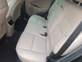 Hyundai Tucson 2.04х4панорама кожа нави дистроник - 31500 лв. - 84446343 13