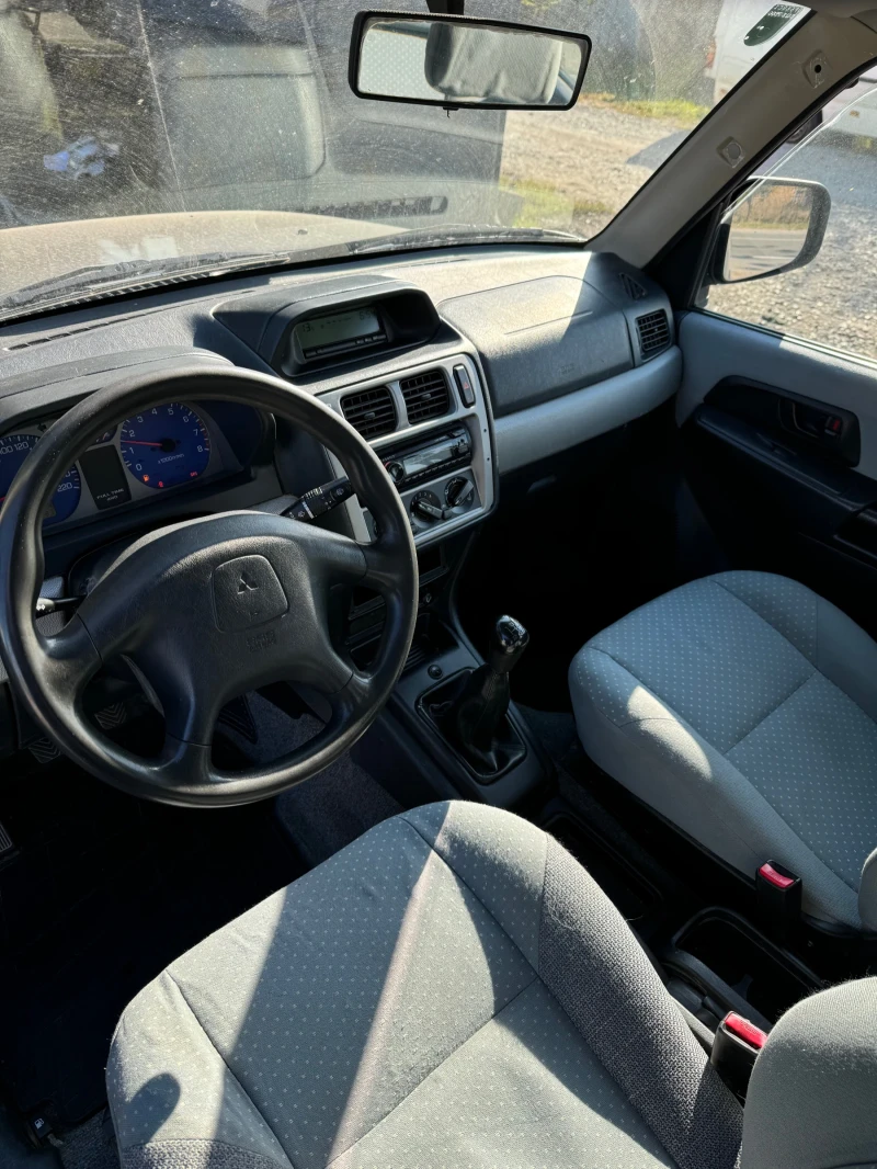 Mitsubishi Pajero pinin 1.8i Става на газ!, снимка 11 - Автомобили и джипове - 47717236