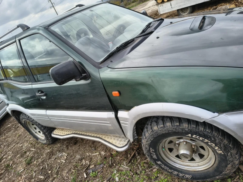 Nissan Terrano, снимка 2 - Автомобили и джипове - 52450770