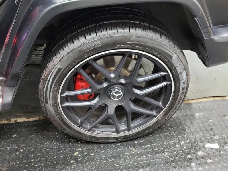 Mercedes-Benz G * AMG 63 4MATIC SUV * CARFAX * БЕЗ ПЪРВОНАЧАЛНА ВН, снимка 11 - Автомобили и джипове - 53118111