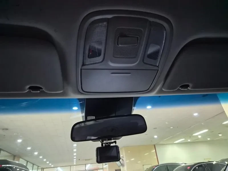 Kia Sportage The Bold Diesel 2.0 2Wd Luxury, снимка 17 - Автомобили и джипове - 55015819