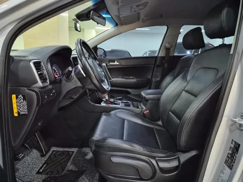 Kia Sportage The Bold Diesel 2.0 2Wd Luxury, снимка 12 - Автомобили и джипове - 55015819