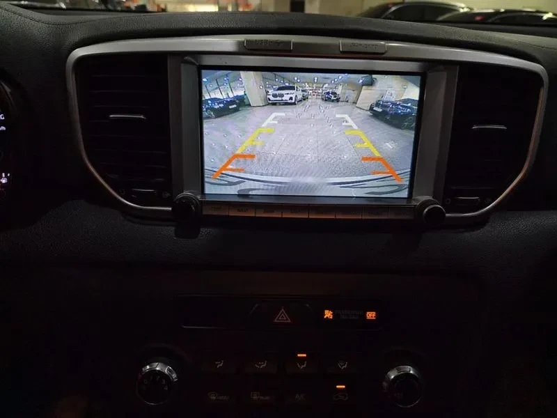 Kia Sportage The Bold Diesel 2.0 2Wd Luxury, снимка 11 - Автомобили и джипове - 55015819