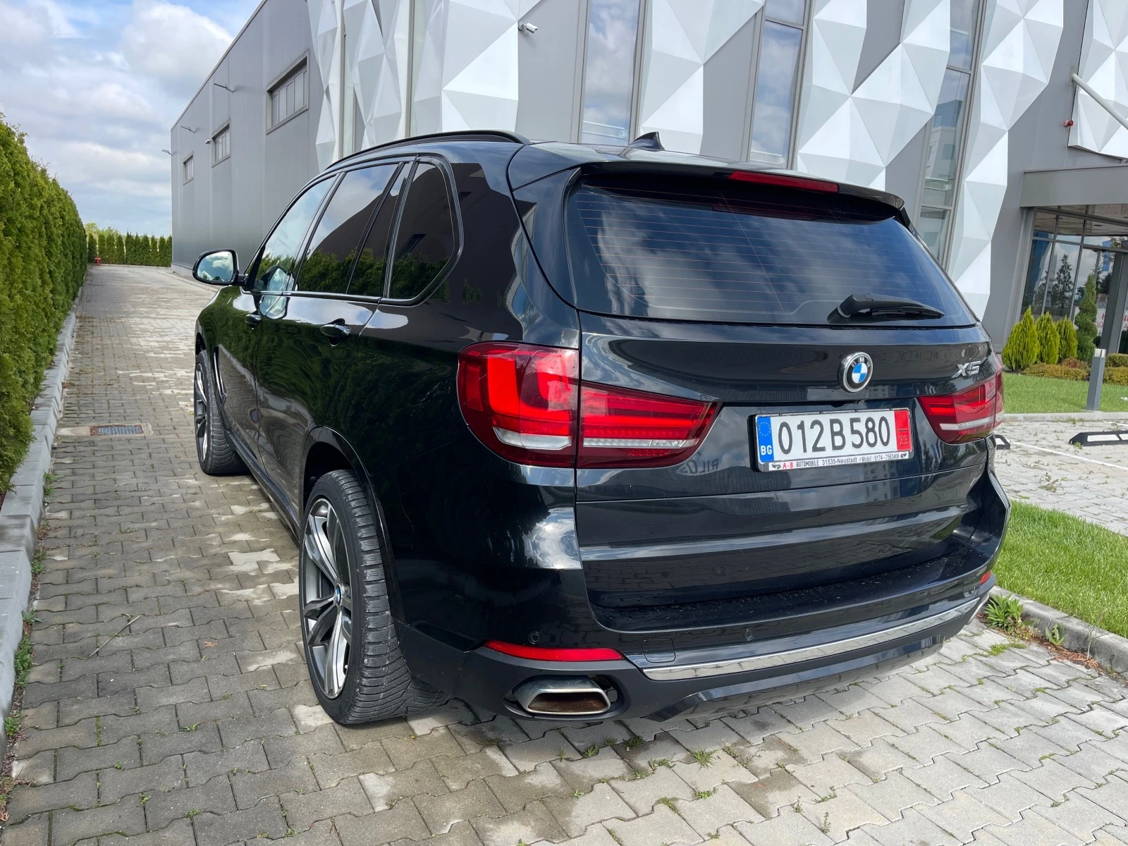 BMW X5 Лизинг 4.0d 313кс 7 места HEAD-UP ПАНОРАМА - изображение 5