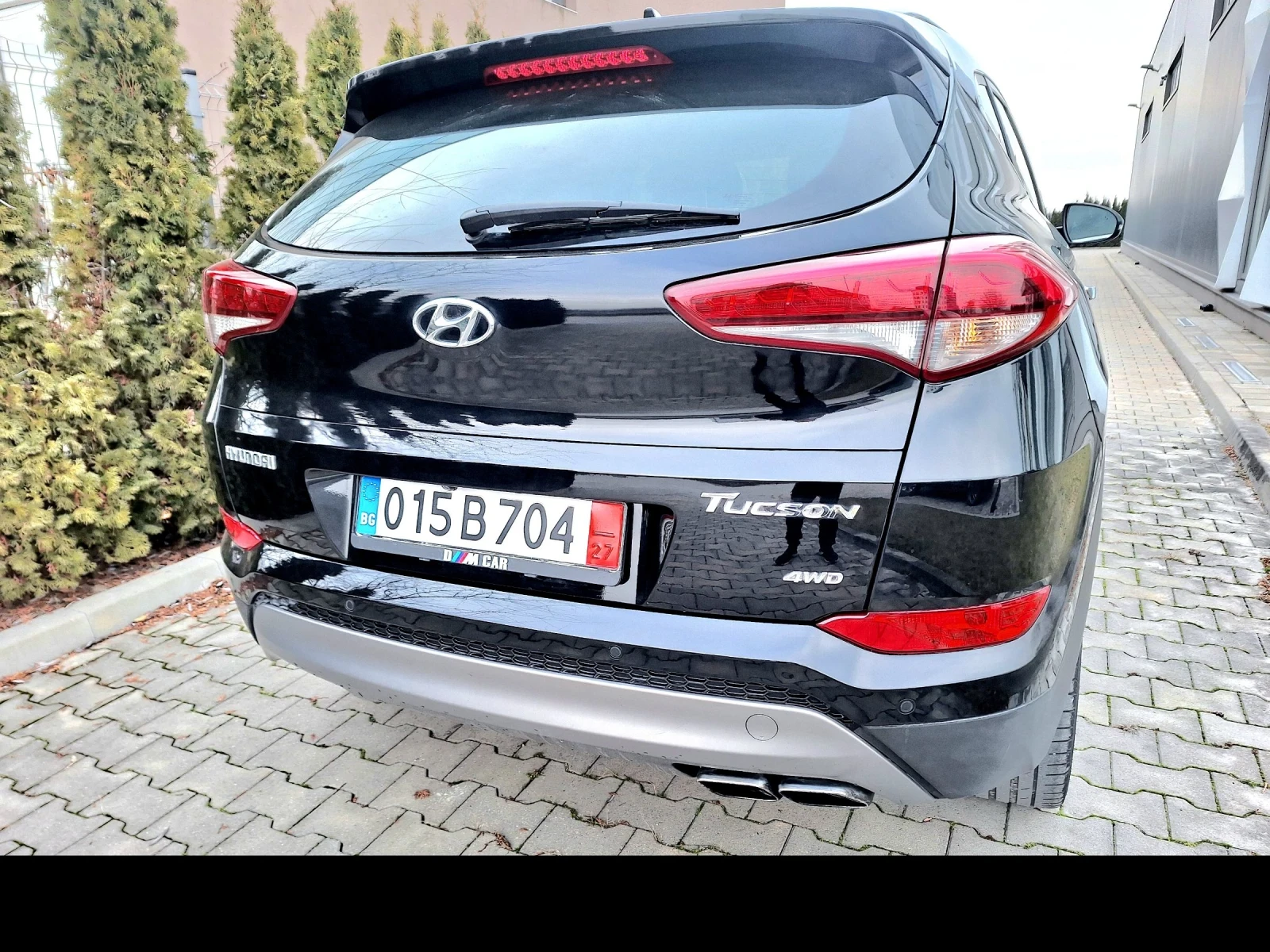 Hyundai Tucson 2.04х4панорама кожа нави  дистроник - изображение 8