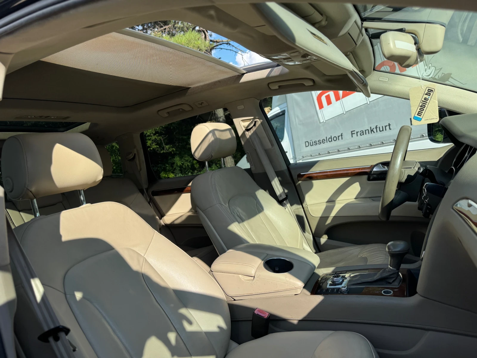 Audi Q7 3.0TFSI Face* S-line* 7 местен* Обслужен БАРТЕР, снимка 11 - Автомобили и джипове - 53132356