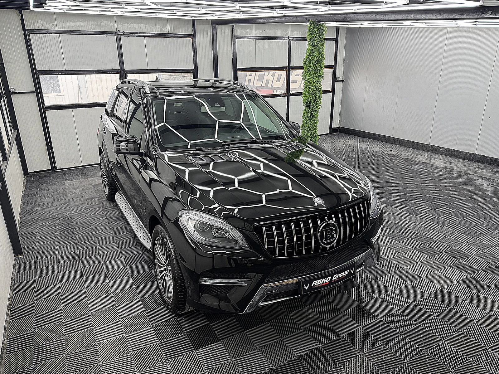Mercedes-Benz ML 350 AMG-line/PANORAMA/4-Matic/СОБСТВЕН ЛИЗИНГ, снимка 8 - Автомобили и джипове - 53988216