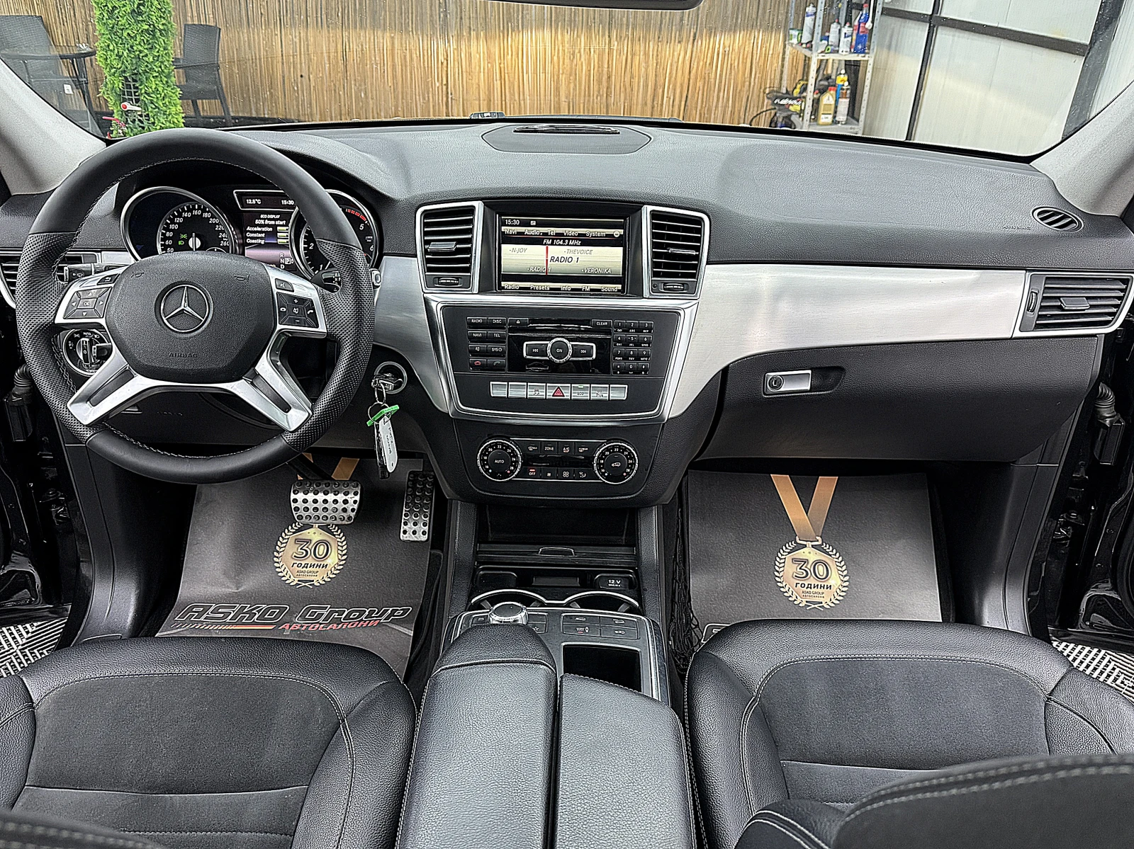 Mercedes-Benz ML 350 AMG-line/PANORAMA/4-Matic/СОБСТВЕН ЛИЗИНГ, снимка 16 - Автомобили и джипове - 53988216