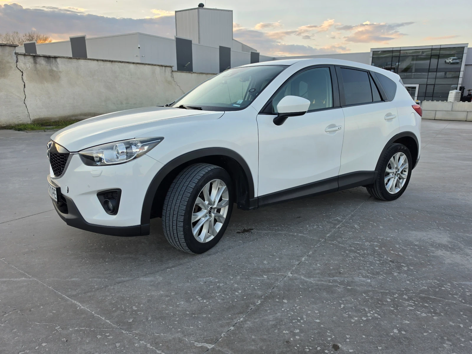 Mazda CX-5 АВТОМАТИК 2.2 SKYACTIVE AWD 175 K.C., снимка 2 - Автомобили и джипове - 54101945