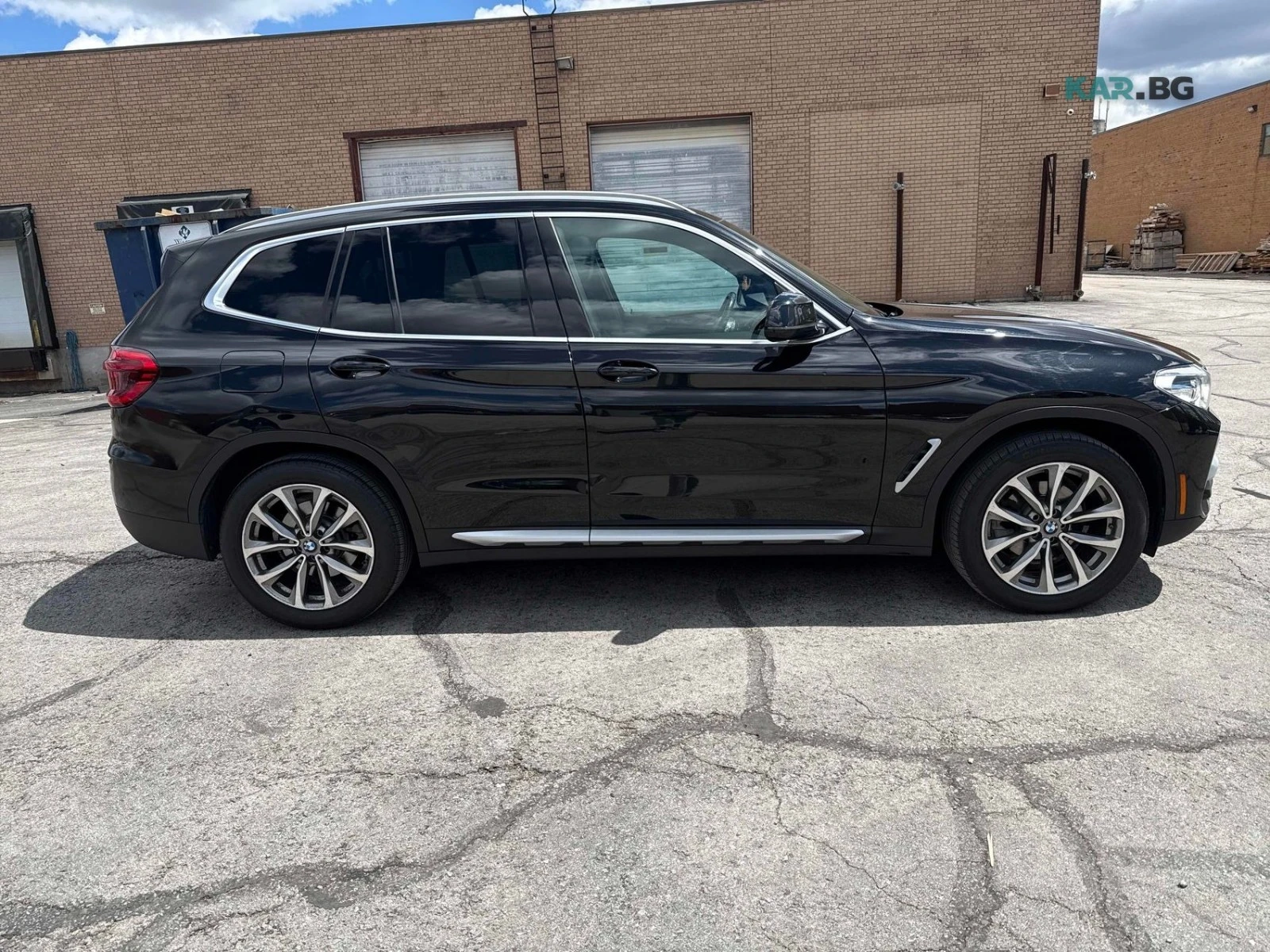 BMW X3 xDrive30i * АвтоКредит* (ЦЕНА ДО БГ), снимка 4 - Автомобили и джипове - 54633807