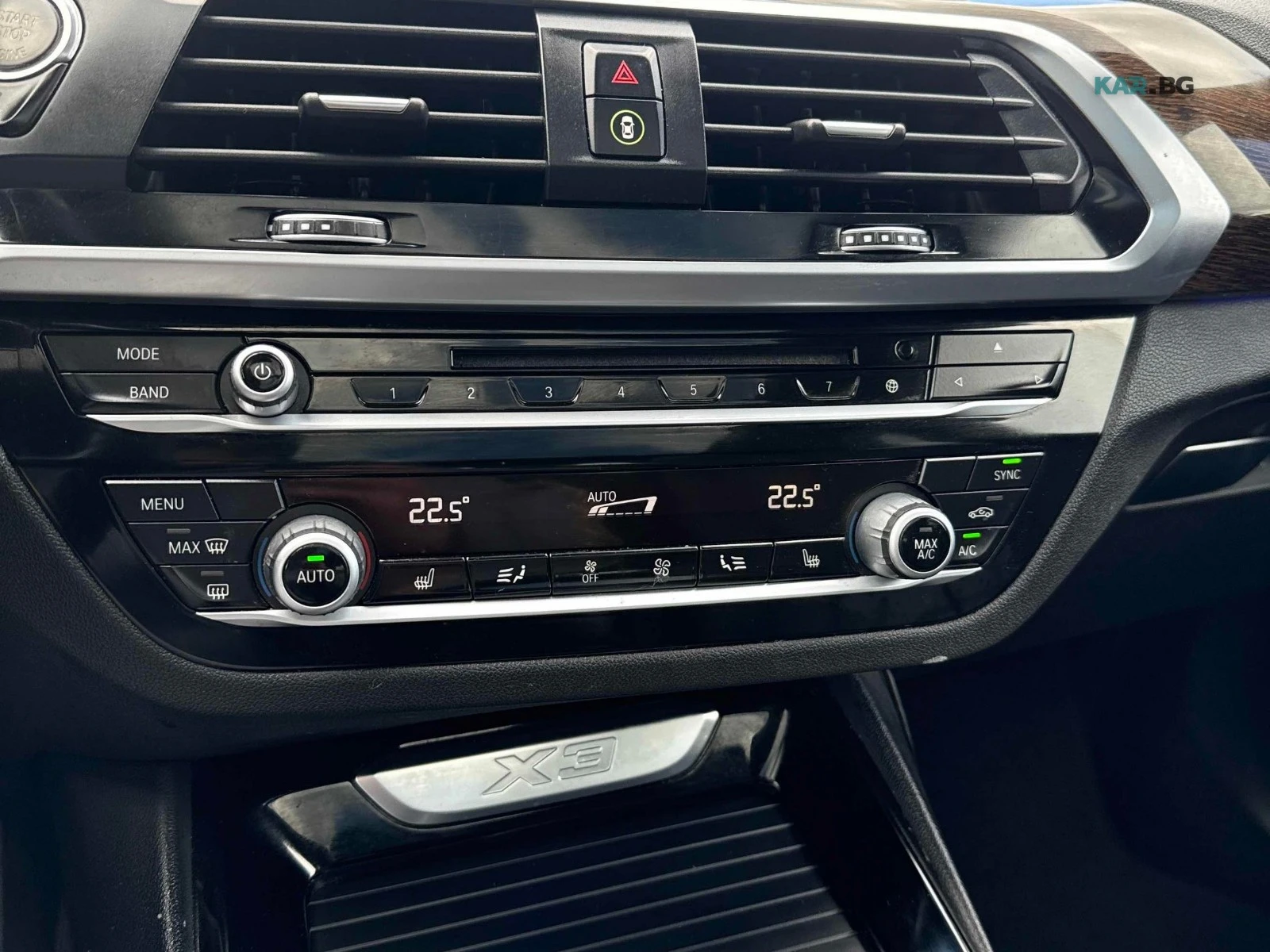 BMW X3 xDrive30i * АвтоКредит* (ЦЕНА ДО БГ), снимка 13 - Автомобили и джипове - 54633807