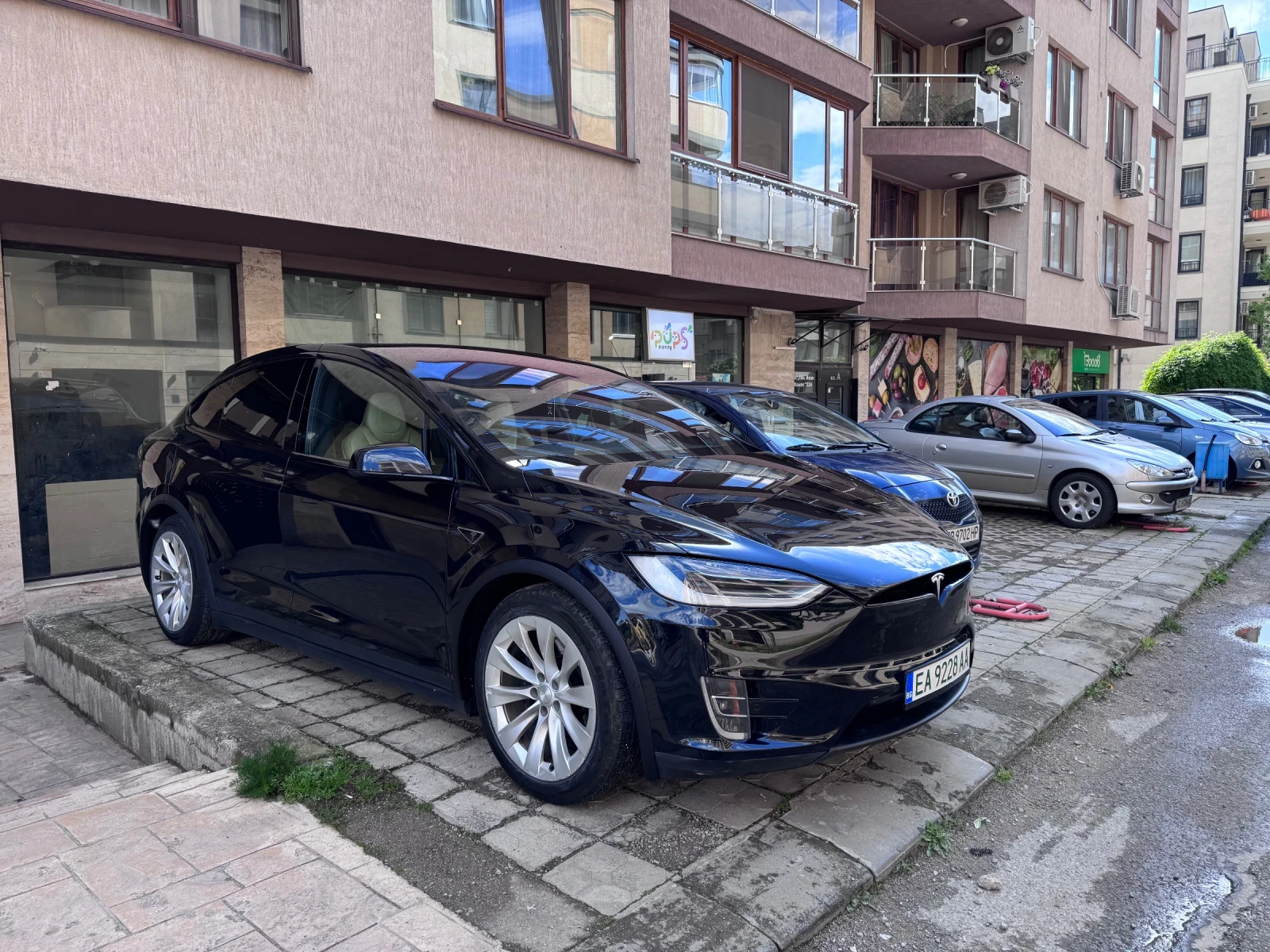 Tesla Model X, снимка 5 - Автомобили и джипове - 54663020