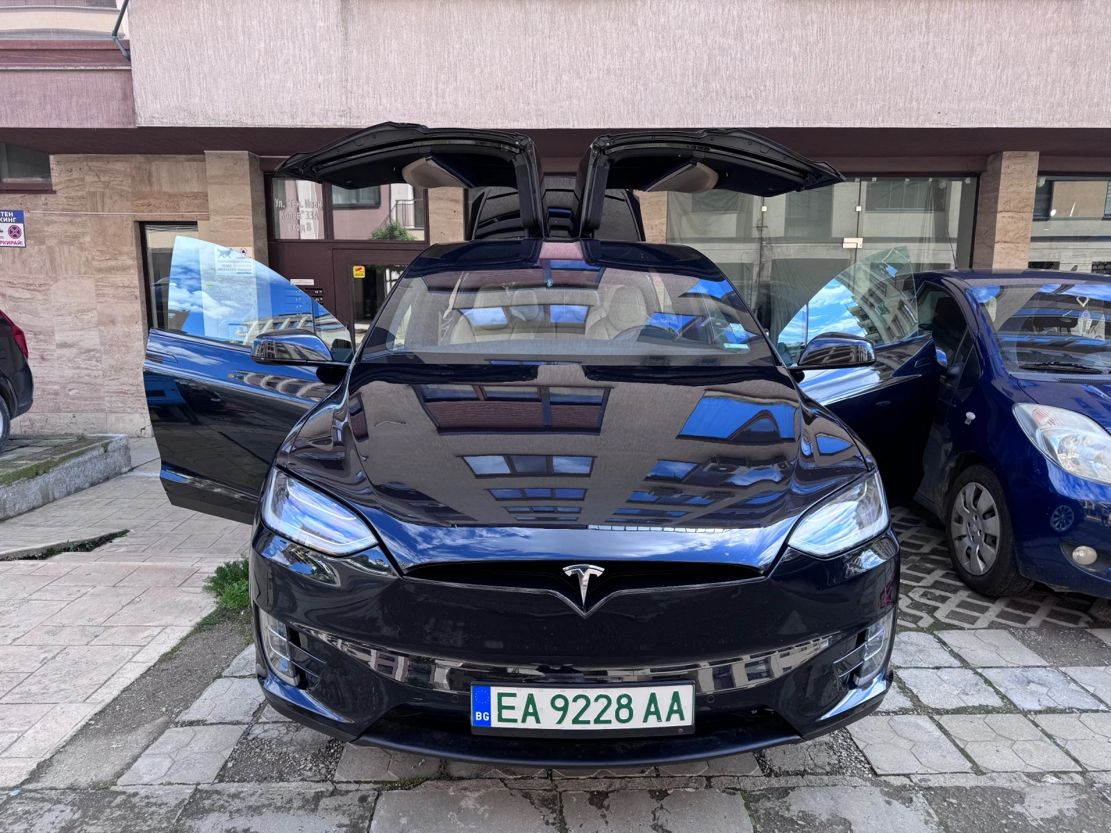Tesla Model X