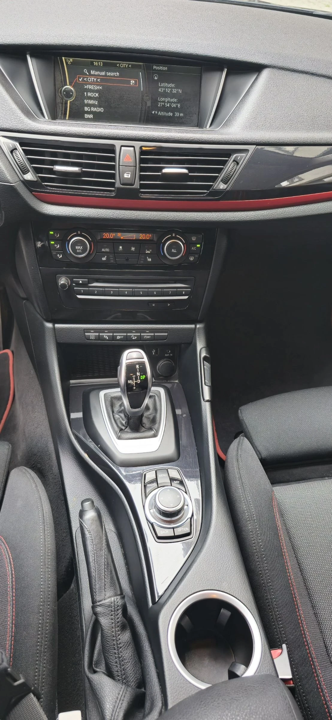 BMW X1 Xdrive sport facelift, снимка 13 - Автомобили и джипове - 54783477