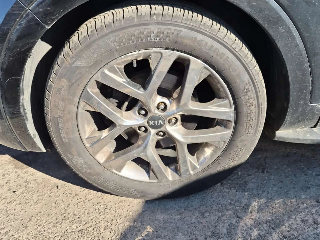 Kia Sorento * SXL LIMITED * ДИСТРОНИК* ПАНОРАМА* КОЖА* NAVI* , снимка 6 - Автомобили и джипове - 55031602