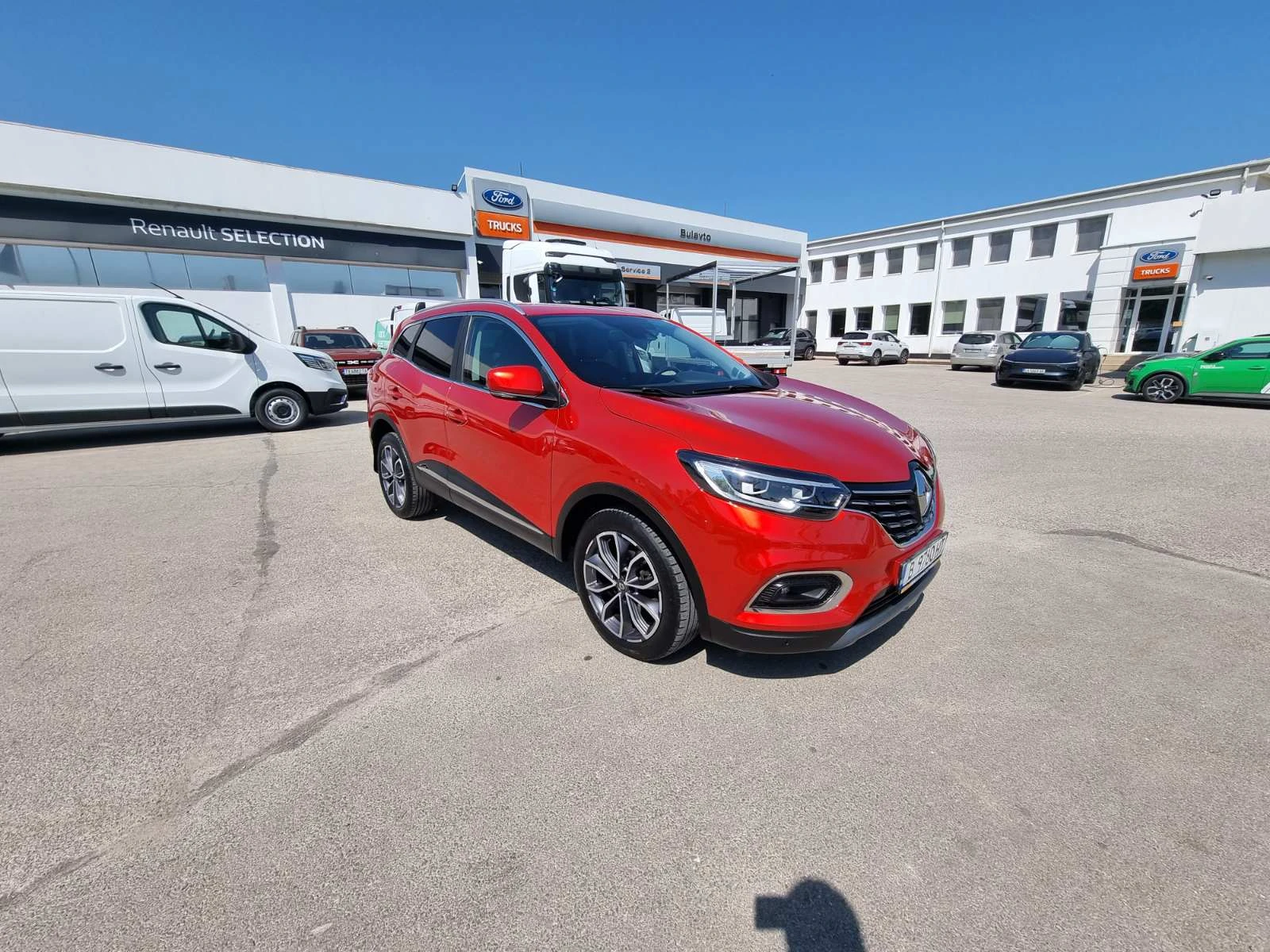Renault Kadjar Blue dCi 150 S&S BVM6 4x4, снимка 3 - Автомобили и джипове - 55101950