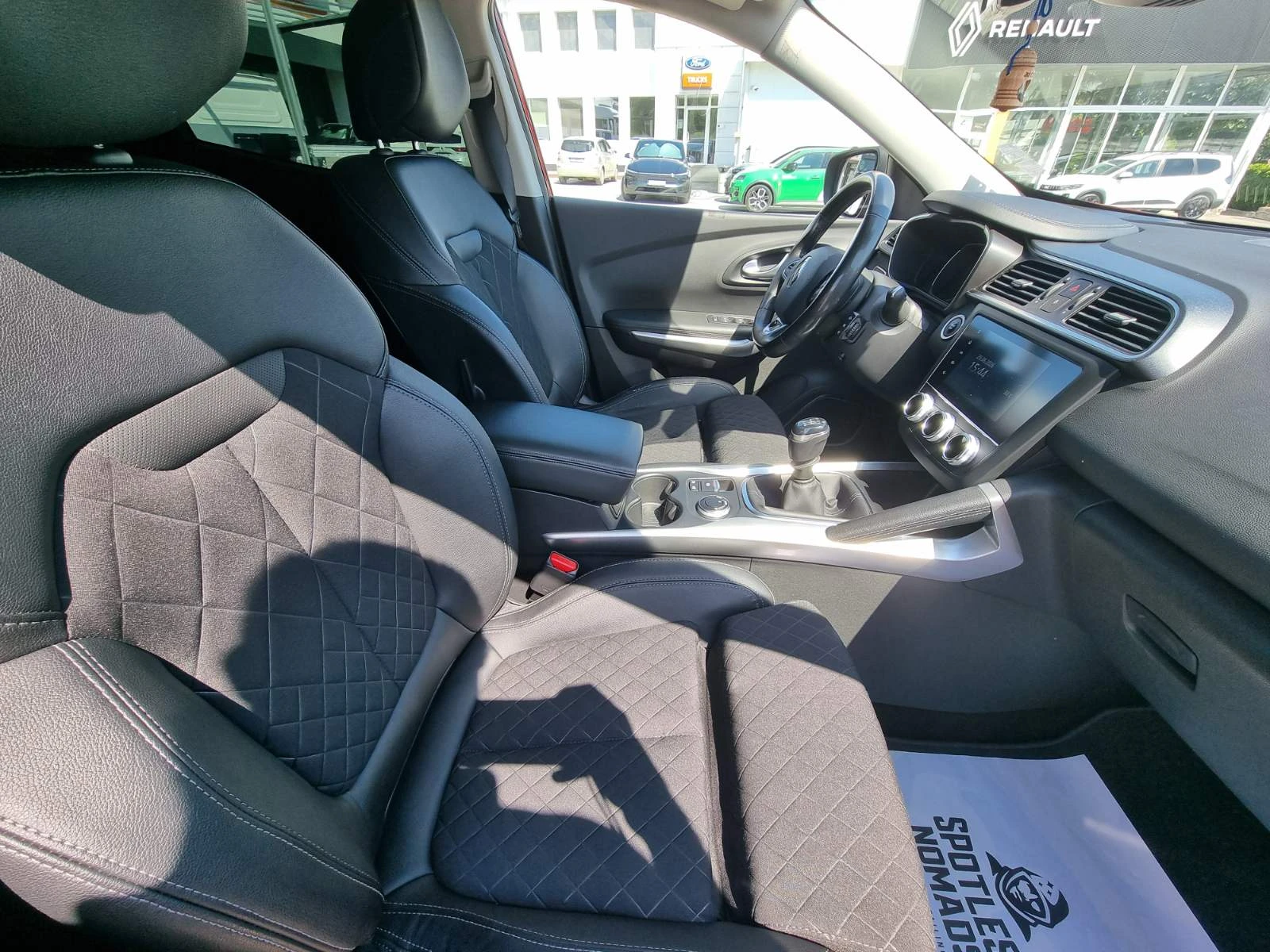 Renault Kadjar Blue dCi 150 S&S BVM6 4x4, снимка 12 - Автомобили и джипове - 55101950