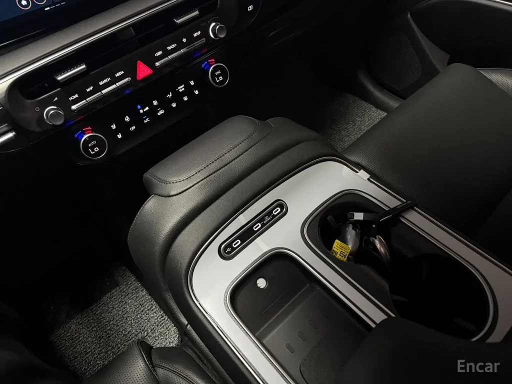 Hyundai Palisade 9 МЕСТНА* ОБДУХ* ПОДГРЕВ* 360* 4800км, снимка 14 - Автомобили и джипове - 55564210