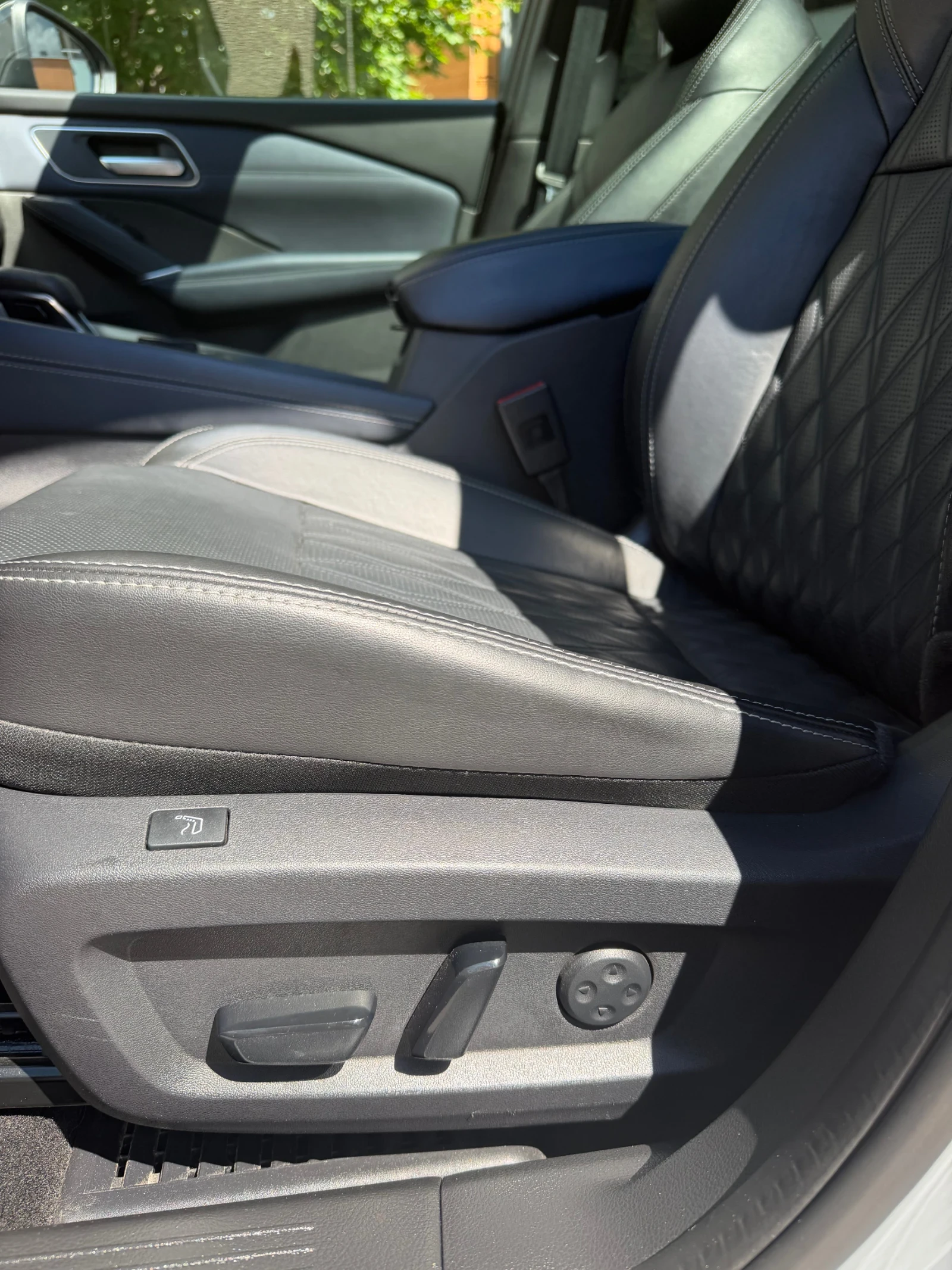 Nissan Qashqai Tecna Plus, снимка 10 - Автомобили и джипове - 55701499