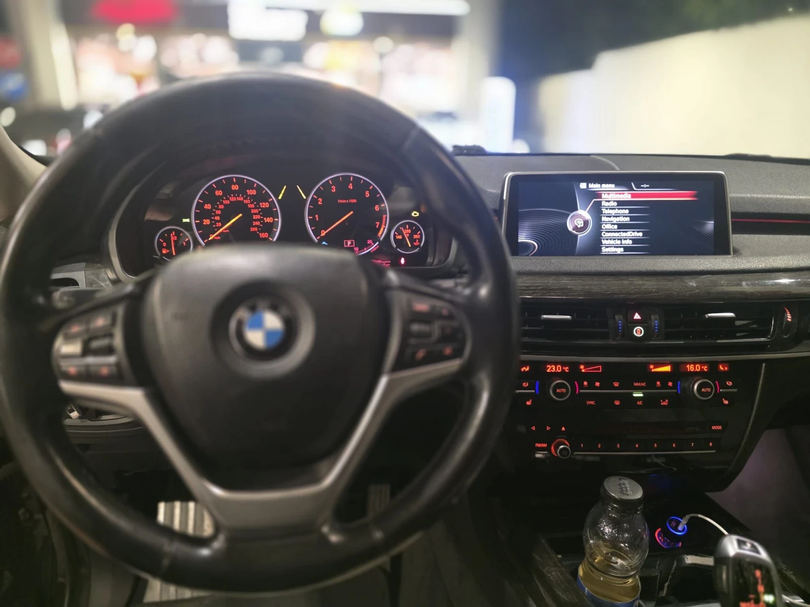 BMW X5, снимка 4 - Автомобили и джипове - 55702185