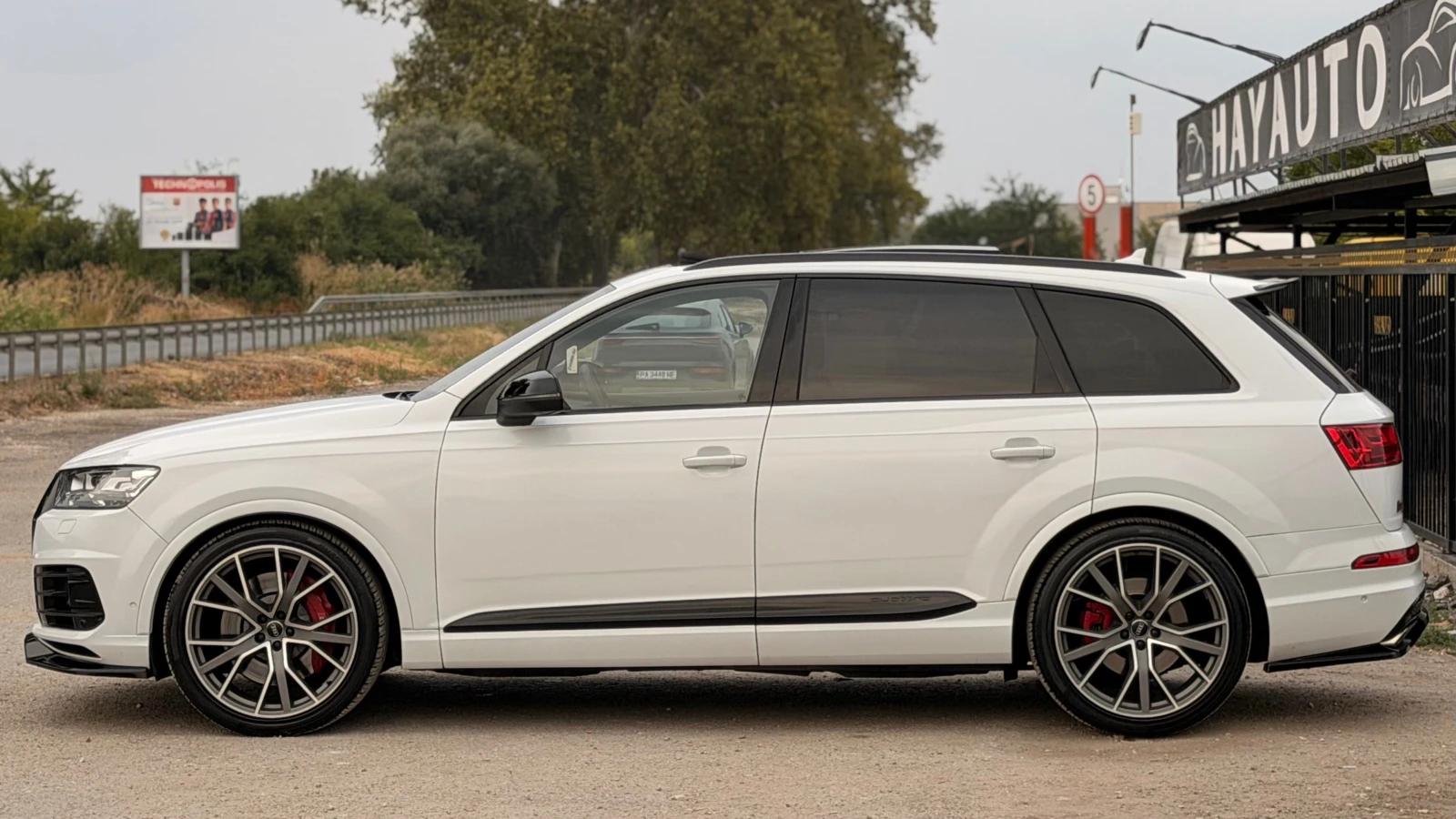 Audi SQ7 4.0TDI= V8T= QUATTRO= RNG DESIGNE= 7 МЕСТА= ПАНОРА, снимка 7 - Автомобили и джипове - 56167330