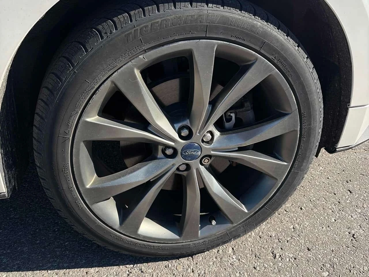 Ford Edge * Sport * CARFAX * ОПЦИЯ ЗА ФИНАНСИРАНЕ * , снимка 7 - Автомобили и джипове - 56220611