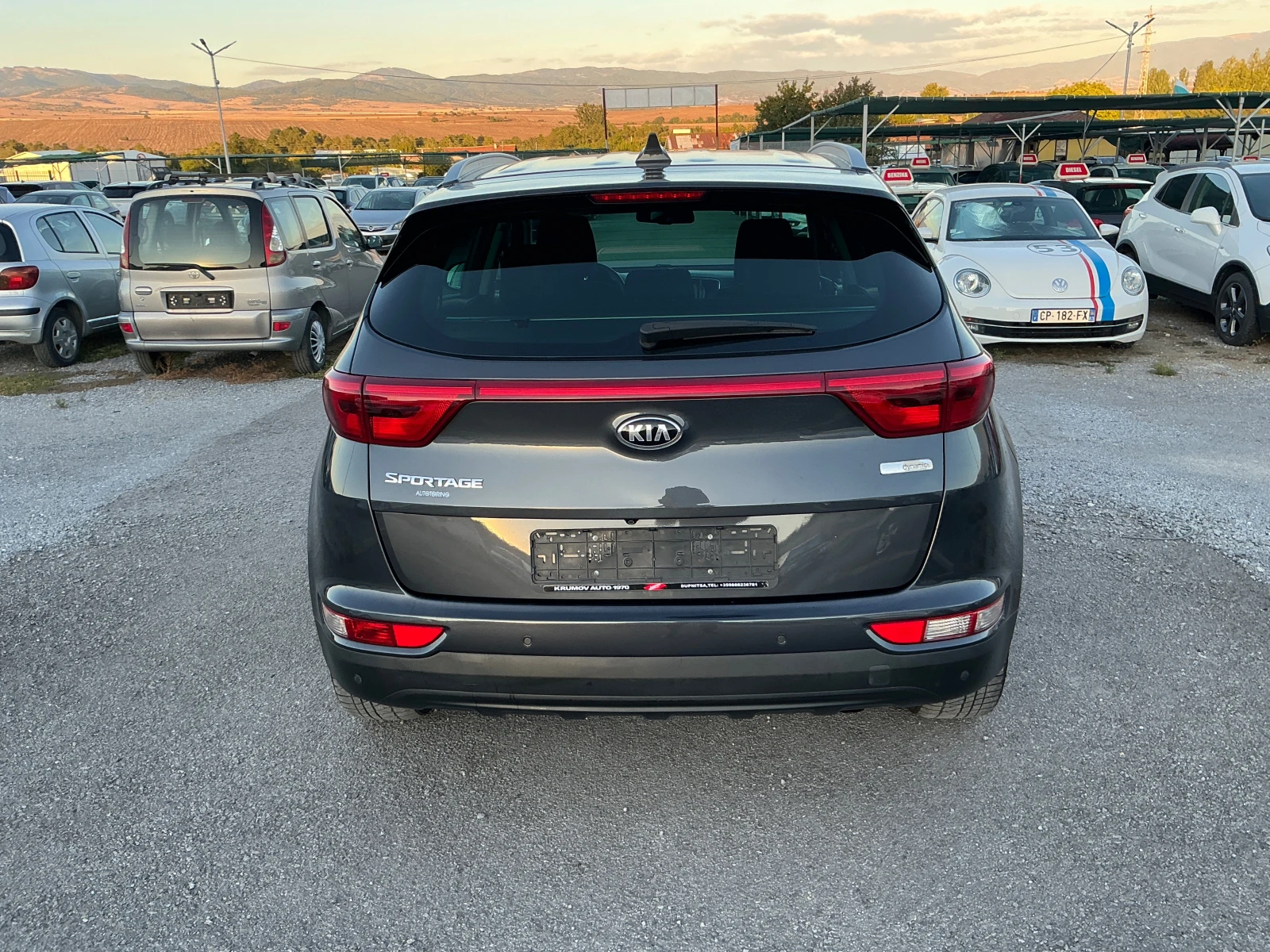 Kia Sportage 1.7 CRDI, снимка 7 - Автомобили и джипове - 56303378