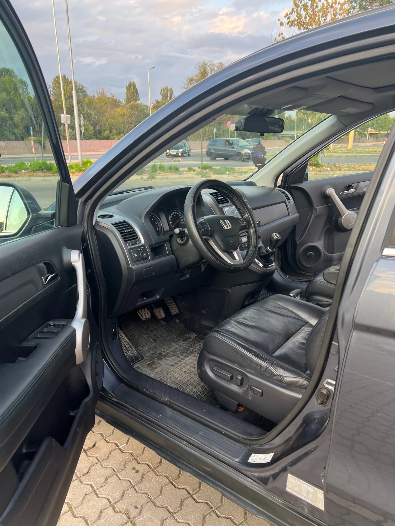 Honda Cr-v, снимка 9 - Автомобили и джипове - 56534402