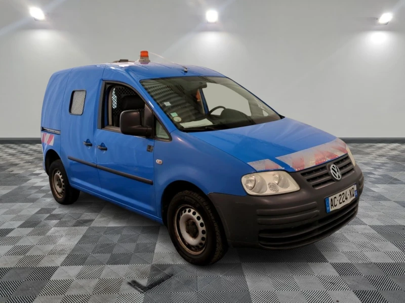 VW Caddy 1.9 TDI 105 4MOTION, снимка 2 - Бусове и автобуси - 49025094