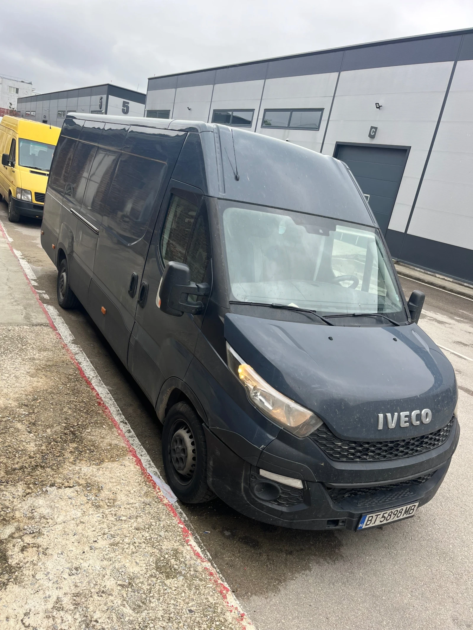 Iveco 35c15, снимка 2 - Бусове и автобуси - 54751179