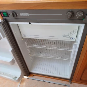 ������ Euramobil | Mobile.bg � ����� ������ 16