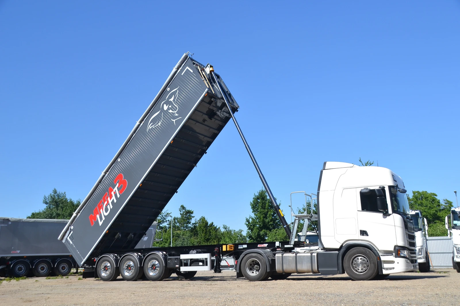  Mega | Mobile.bg   4