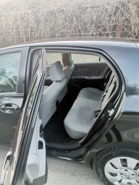 Toyota Yaris 1.3бензин 4 цилиндъра 2009 италия, снимка 11