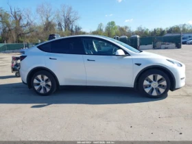 Tesla Model Y Long Range Dual Motor All-Wheel Drive, снимка 8