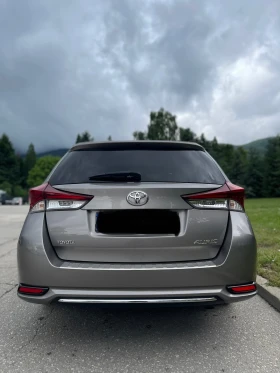 Toyota Auris, снимка 6