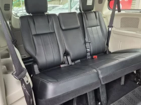 Lancia Voyager 2.8CRDI-PLATINUM-203.000км-СУПЕР СЪСТОЯНИЕ, снимка 15