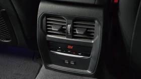 BMW 320 M SHADOW* HEAD UP* DIGITAL COCKPIT* PANO* 360* , снимка 16