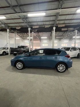 Toyota Auris 1.6i/Камера/подгрев/6ск/НОВА/49000км/ ТОП!!!, снимка 8