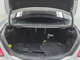 Mercedes-Benz C 300 * АВТО КРЕДИТ* ЦЕНА ДО БГ * СЕРВИЗНА ИСТОРИЯ *  - 25600 лв. / 13089.07 € - 45757829 14