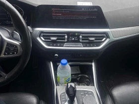 BMW 330 i xDrive/CARFAX/ШИБИДАХ/ПОДГРЕВИ/360 CAM | Auto.bg — изображение 9