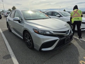 Toyota Camry * HYBRID SE * CARFAX * БЕЗ ПЪРВОНАЧАЛНА ВНОСКА | Auto.bg — изображение 2