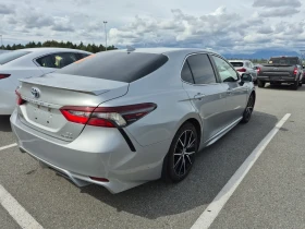 Toyota Camry * HYBRID SE * CARFAX * БЕЗ ПЪРВОНАЧАЛНА ВНОСКА | Auto.bg — изображение 3