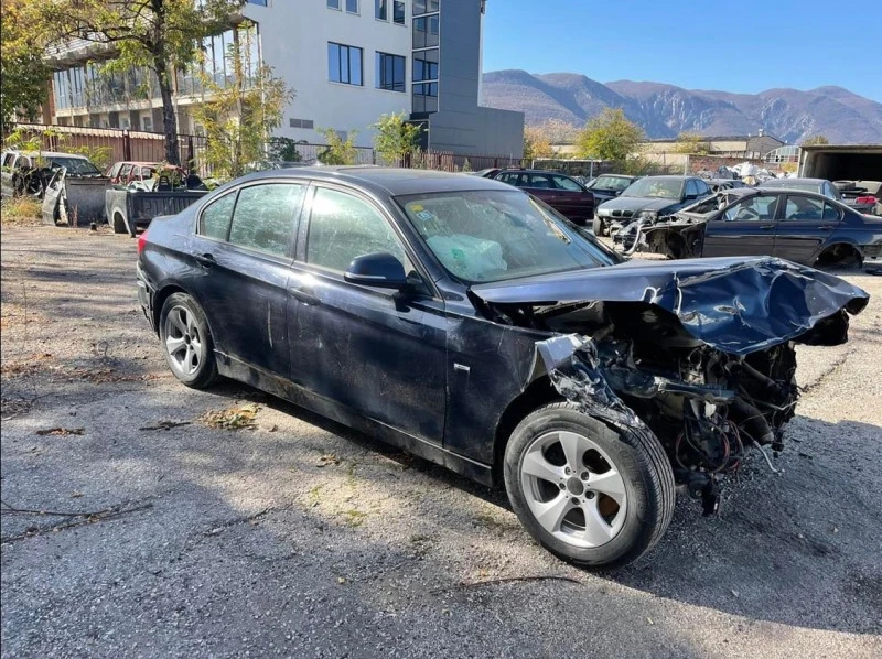 BMW 320, снимка 10 - Автомобили и джипове - 46951403