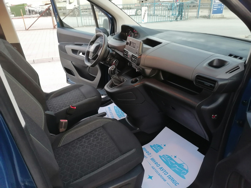 Peugeot Rifter 2018 г1.5 Дизел 102 КС, снимка 12 - Автомобили и джипове - 44101072